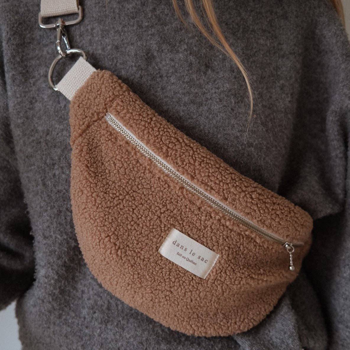 Teddy belt bag: Coffee