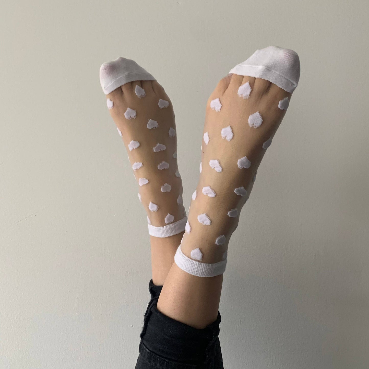 sockette transparent socks with white hearts