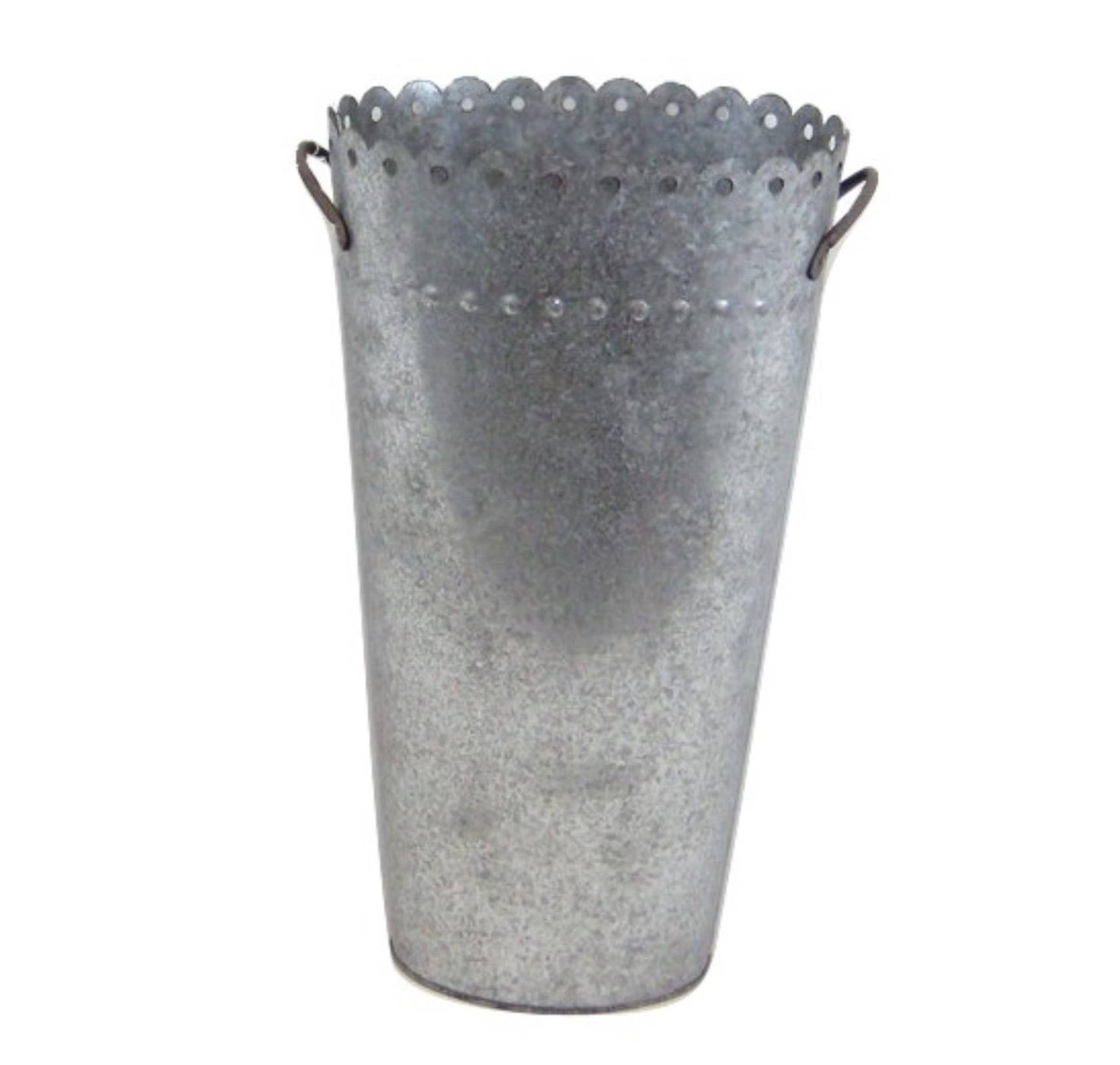 18" Weathered Look Oval French Bucket scalloped