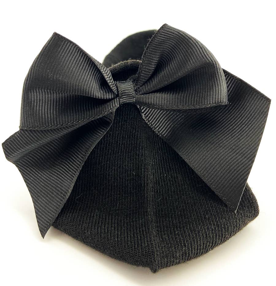 Sockette Black with a Bow
