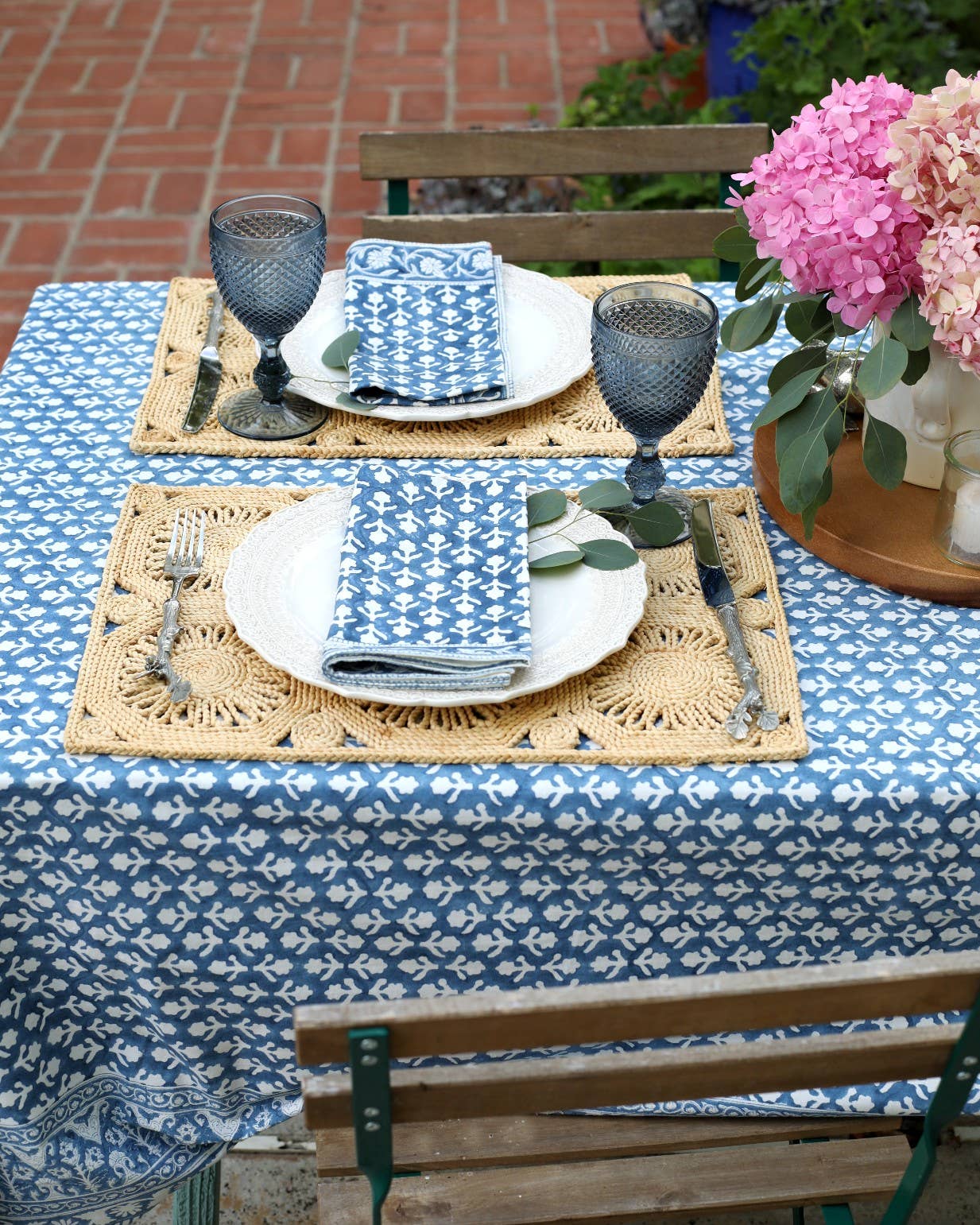 Tablecloth Charlotte Indigo: 60x60