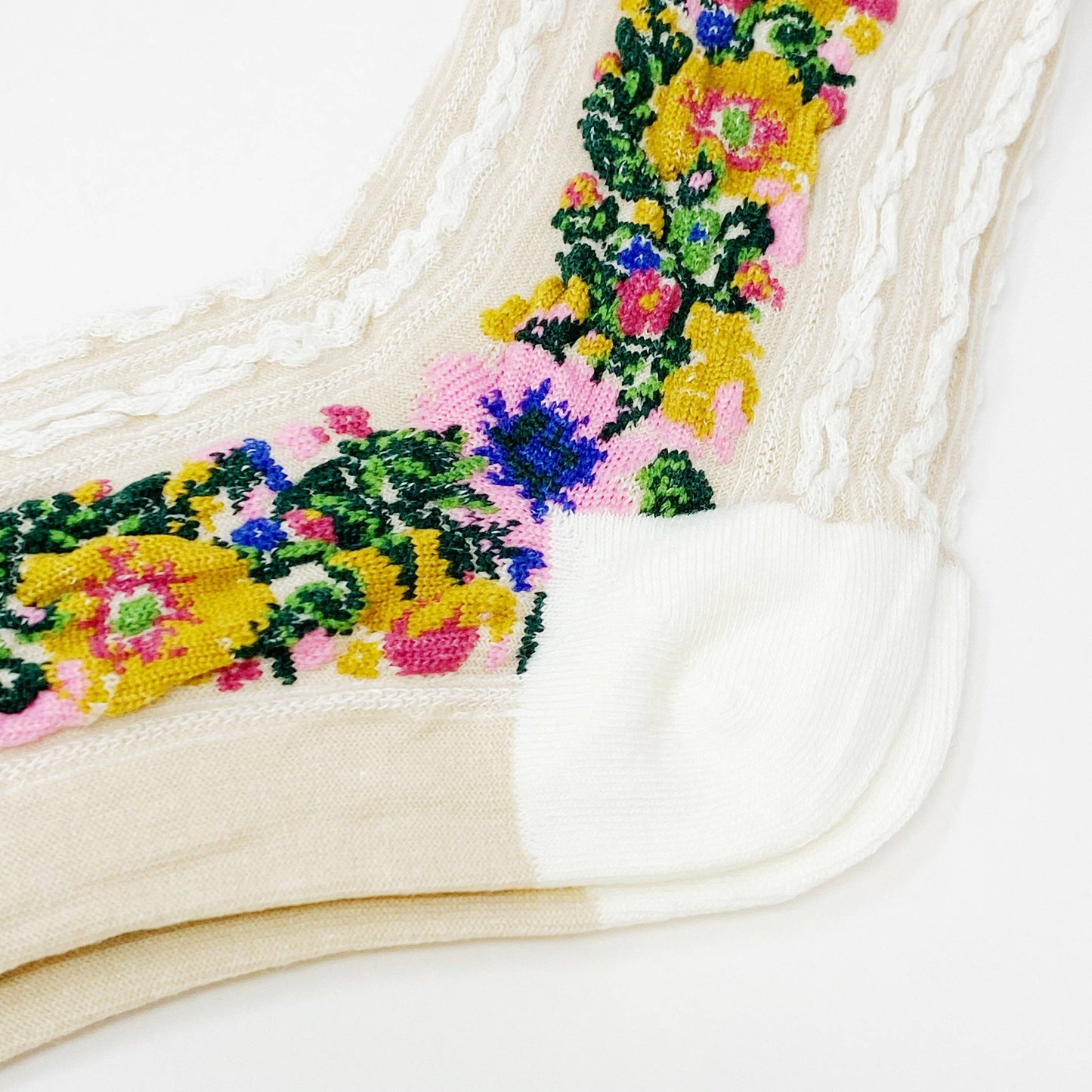 Floral Beauty Socks