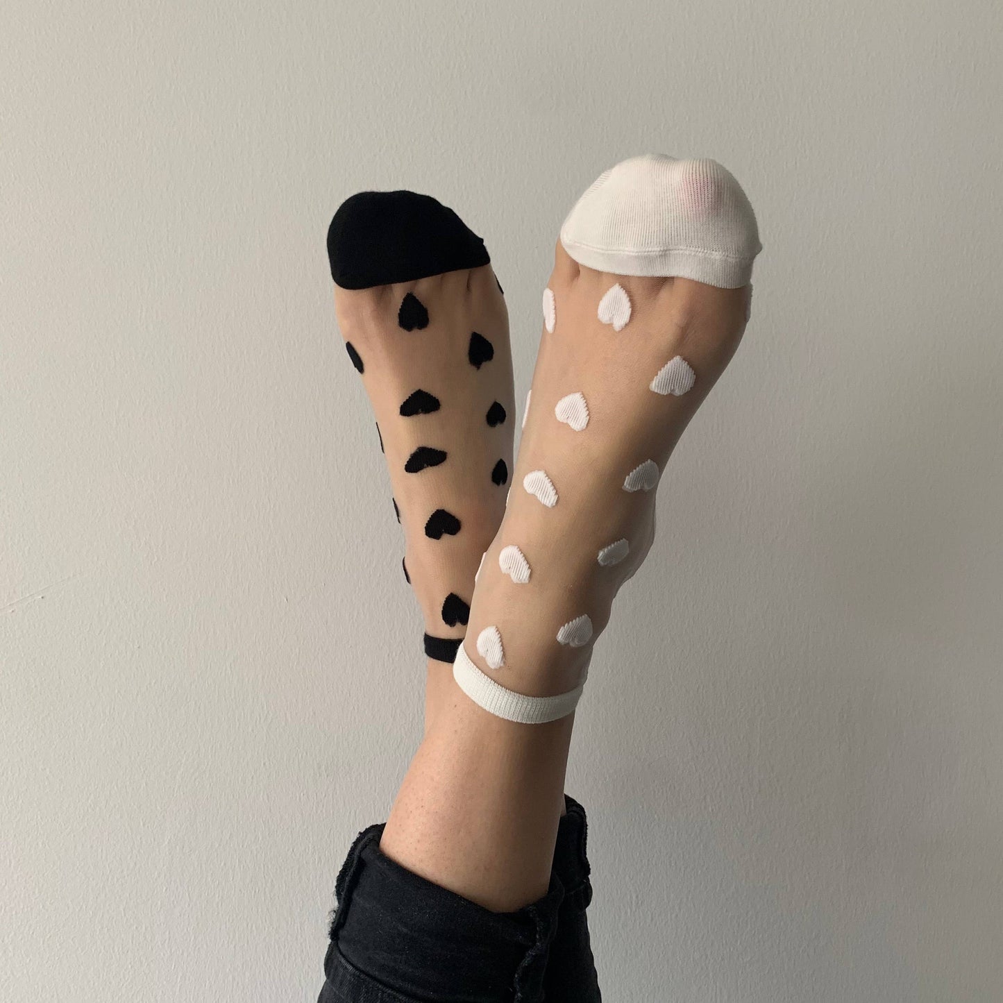 sockette transparent socks with white hearts