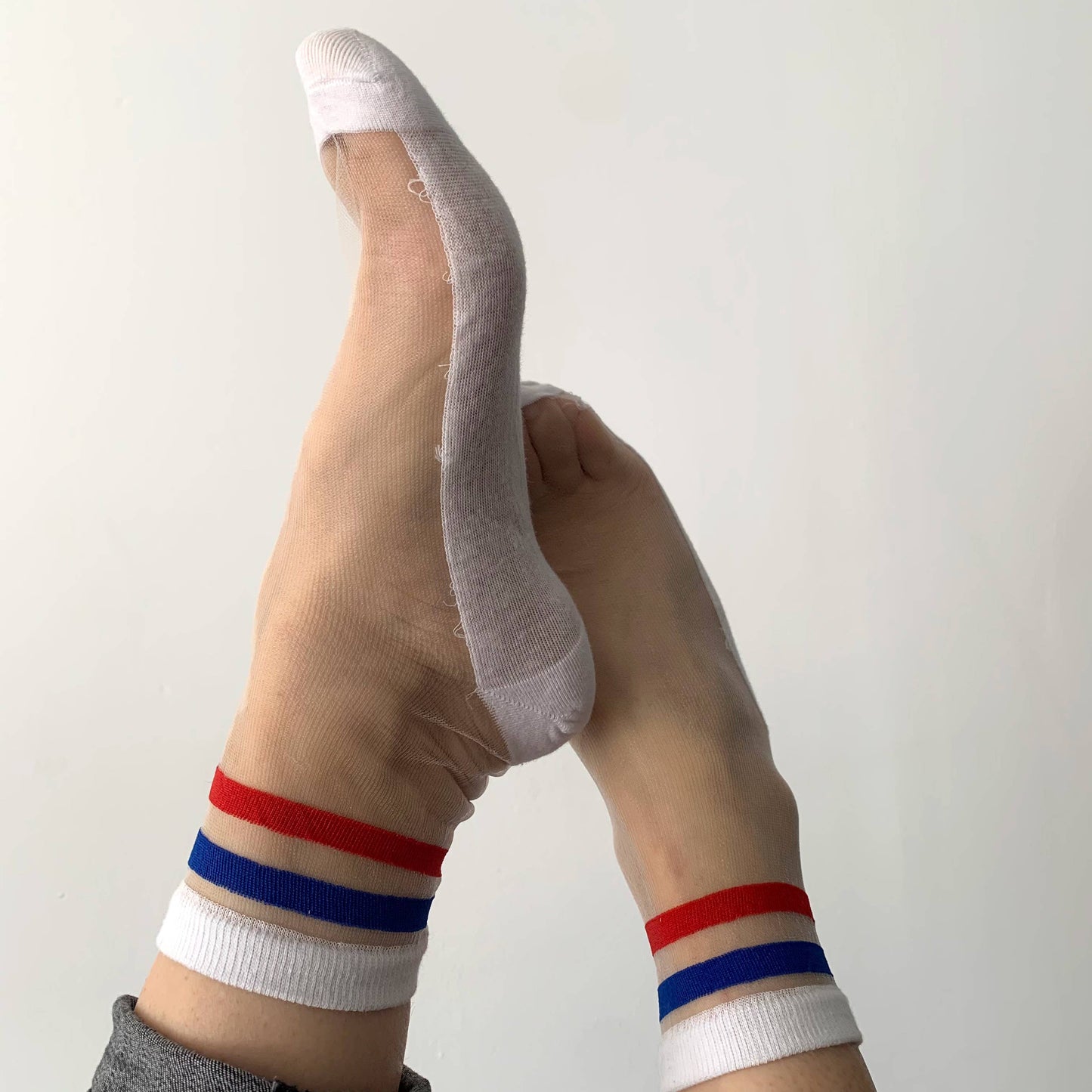 sockette blue white red socks