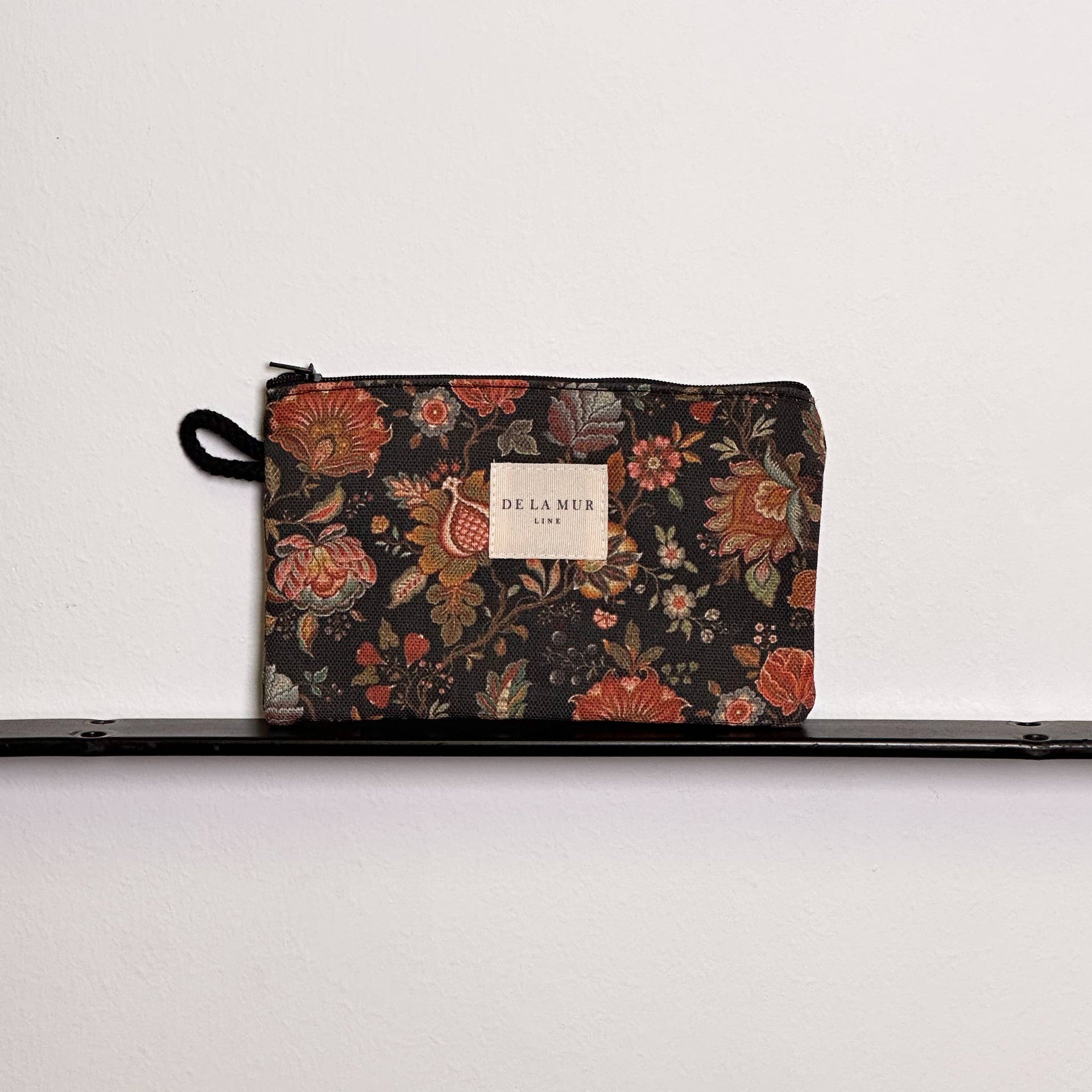 DE LA MUR LINE US Inc - Small Makeup Bag / Coin Purse Creta