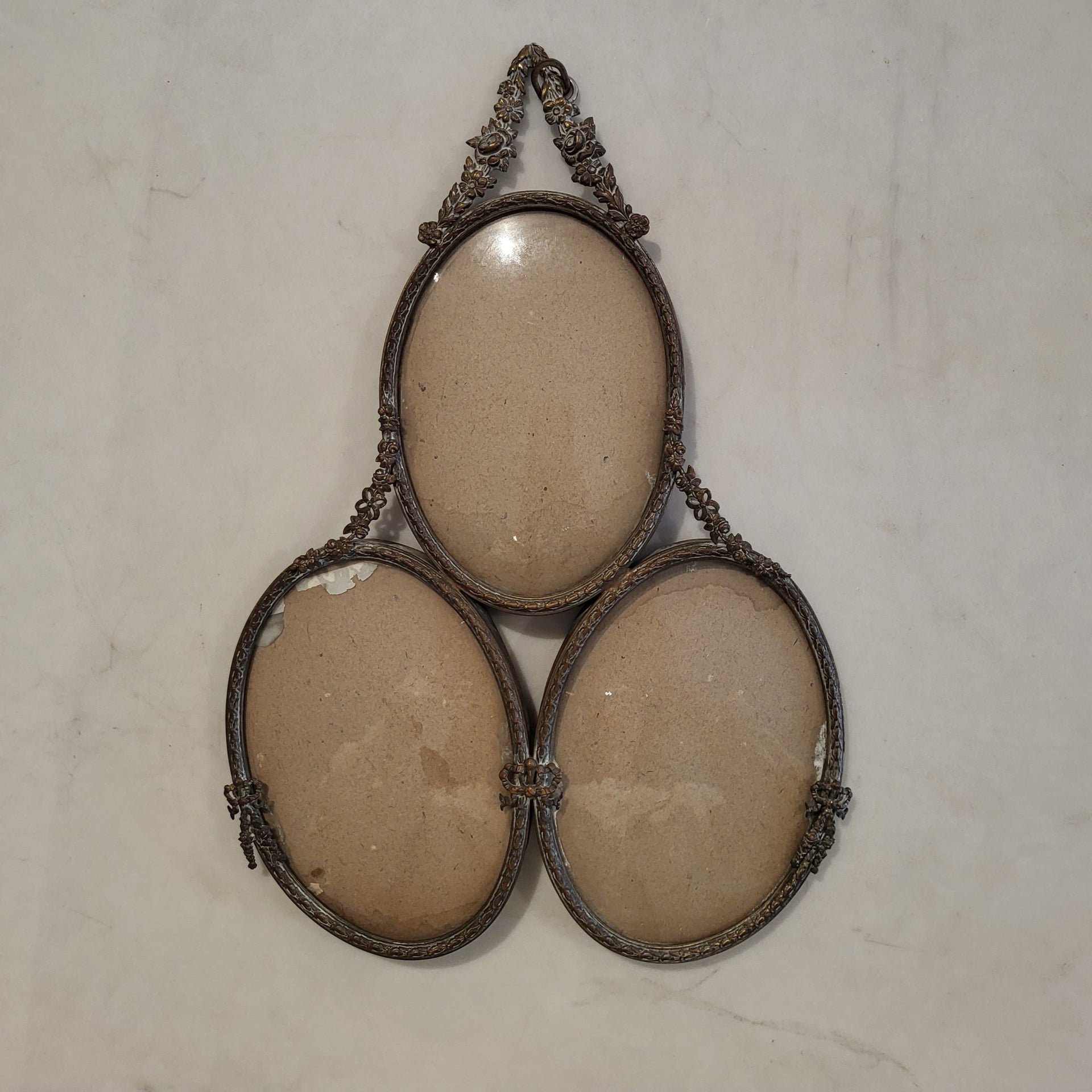 Antique Triple Oval Frame - from Paris