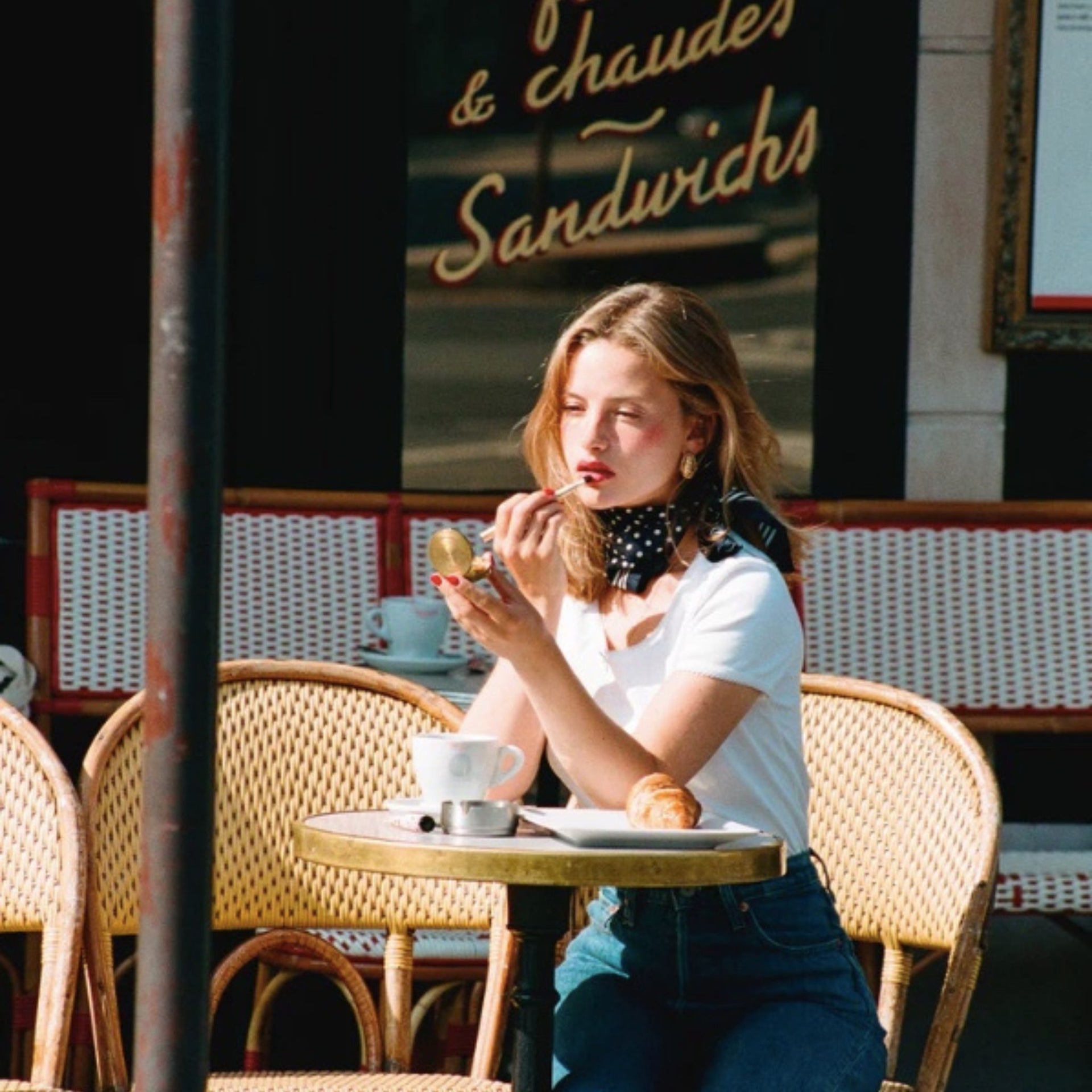 Yolaine The Lip Brush