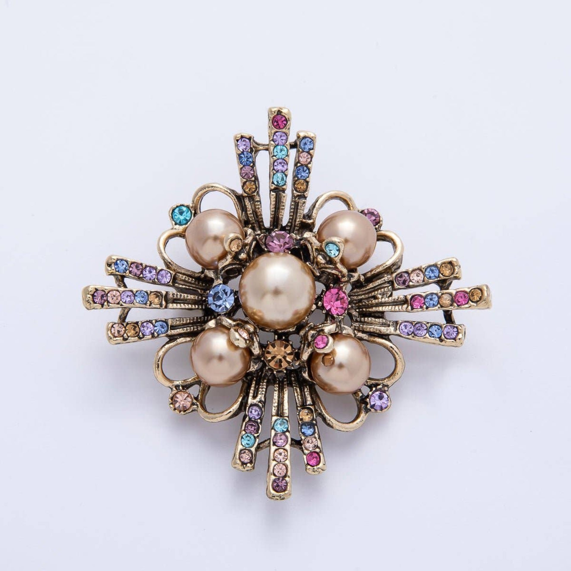 Multicolor Rhinestone Pearl Rhombus Brooch - Vintage Gold