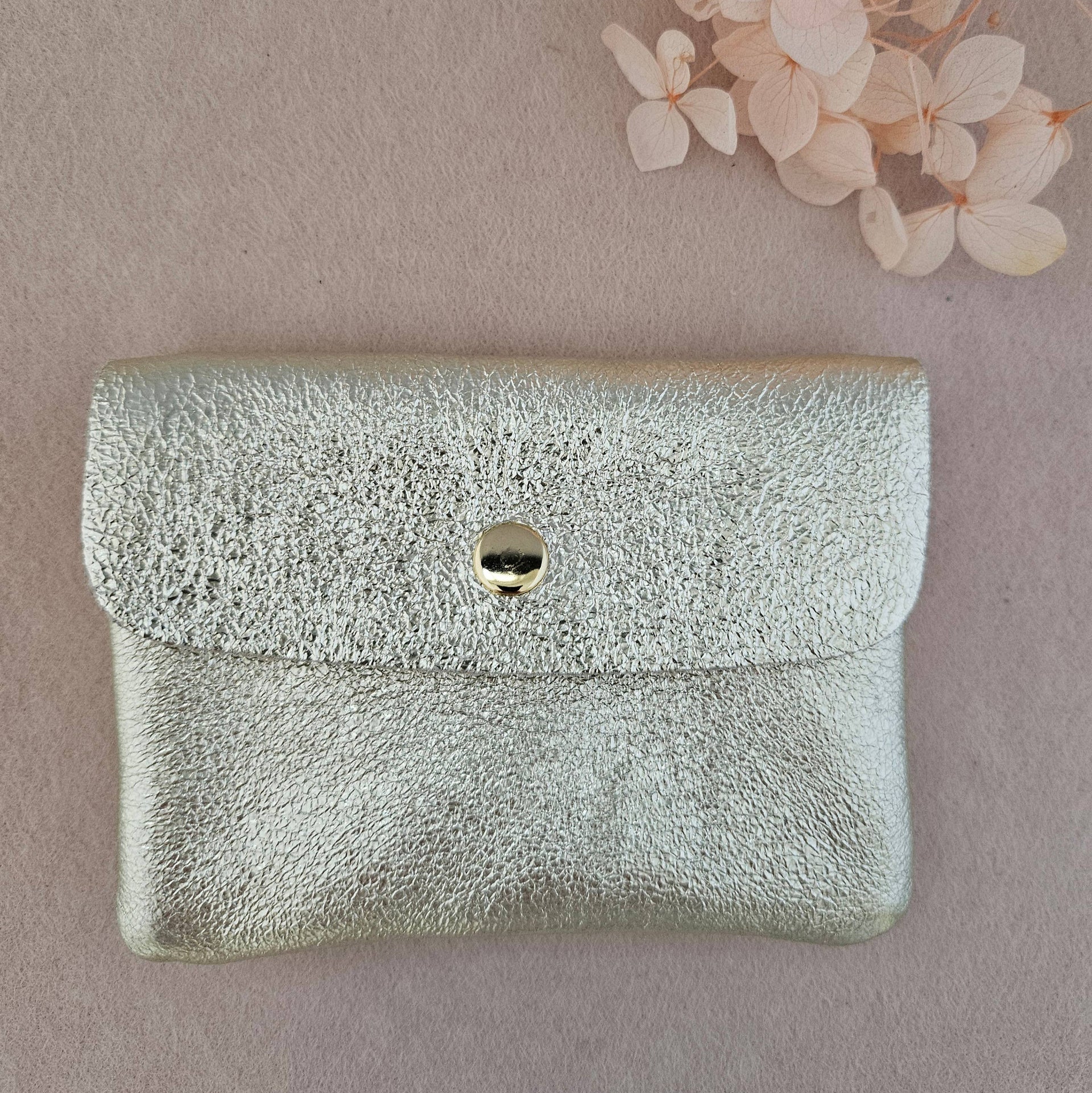 Royal Marais Metallic Leather Kangoo Wallet - Platinum