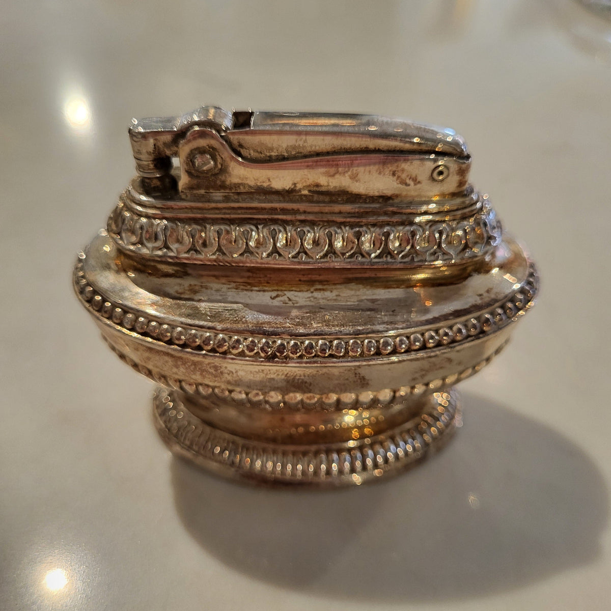 Vintage Queen Anne Lighter