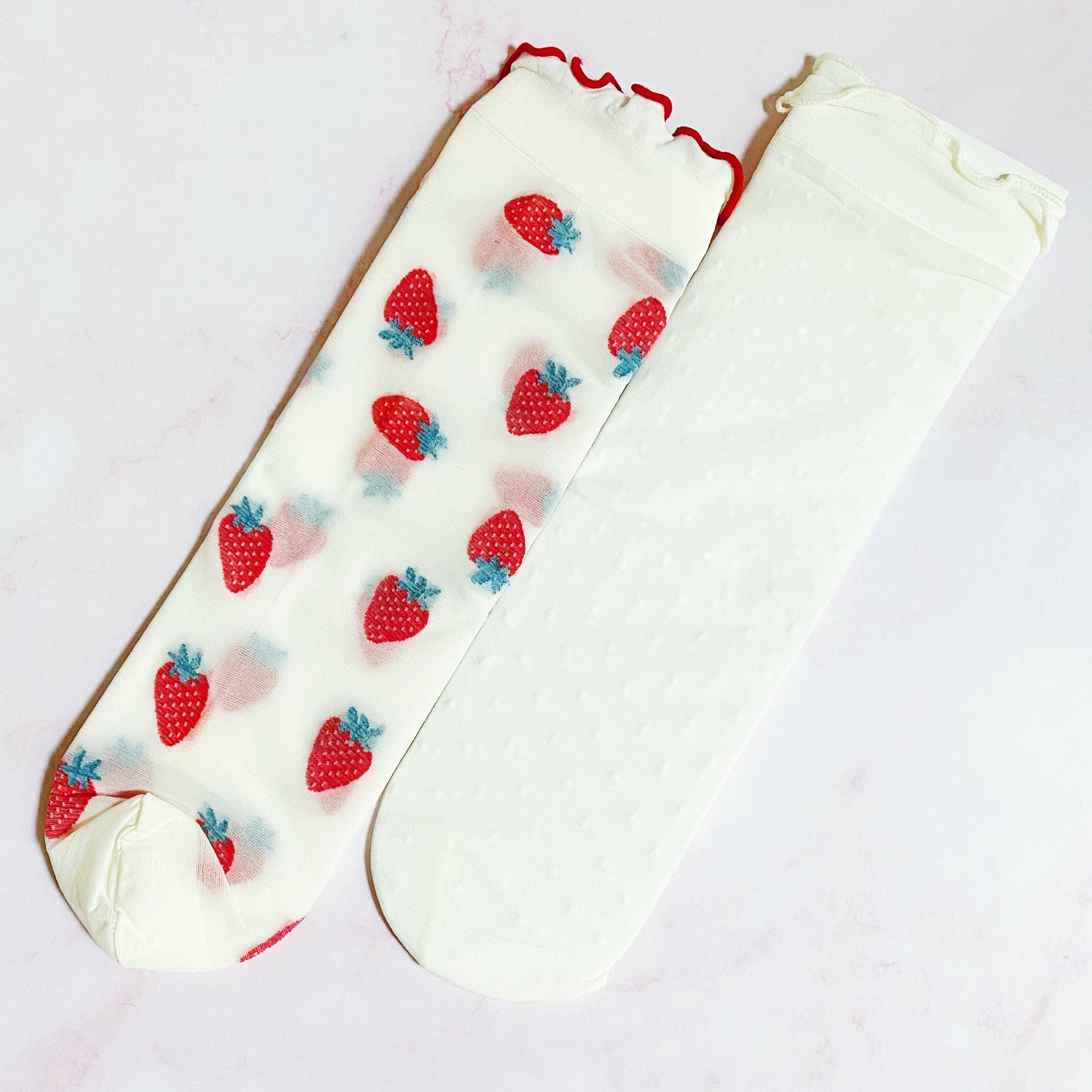 Dots Sheer Socks - Cream