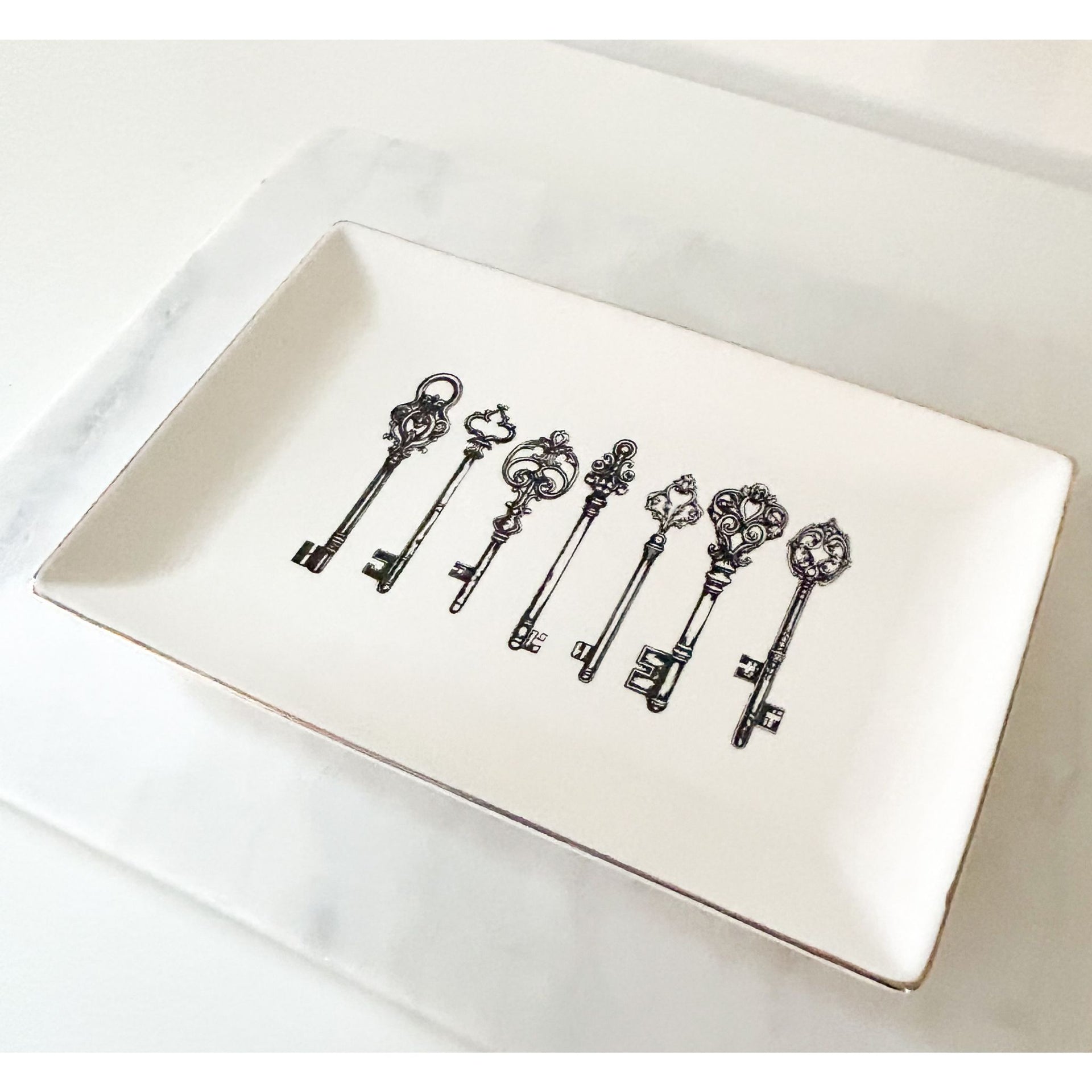 Tray with French keys - from Paris
