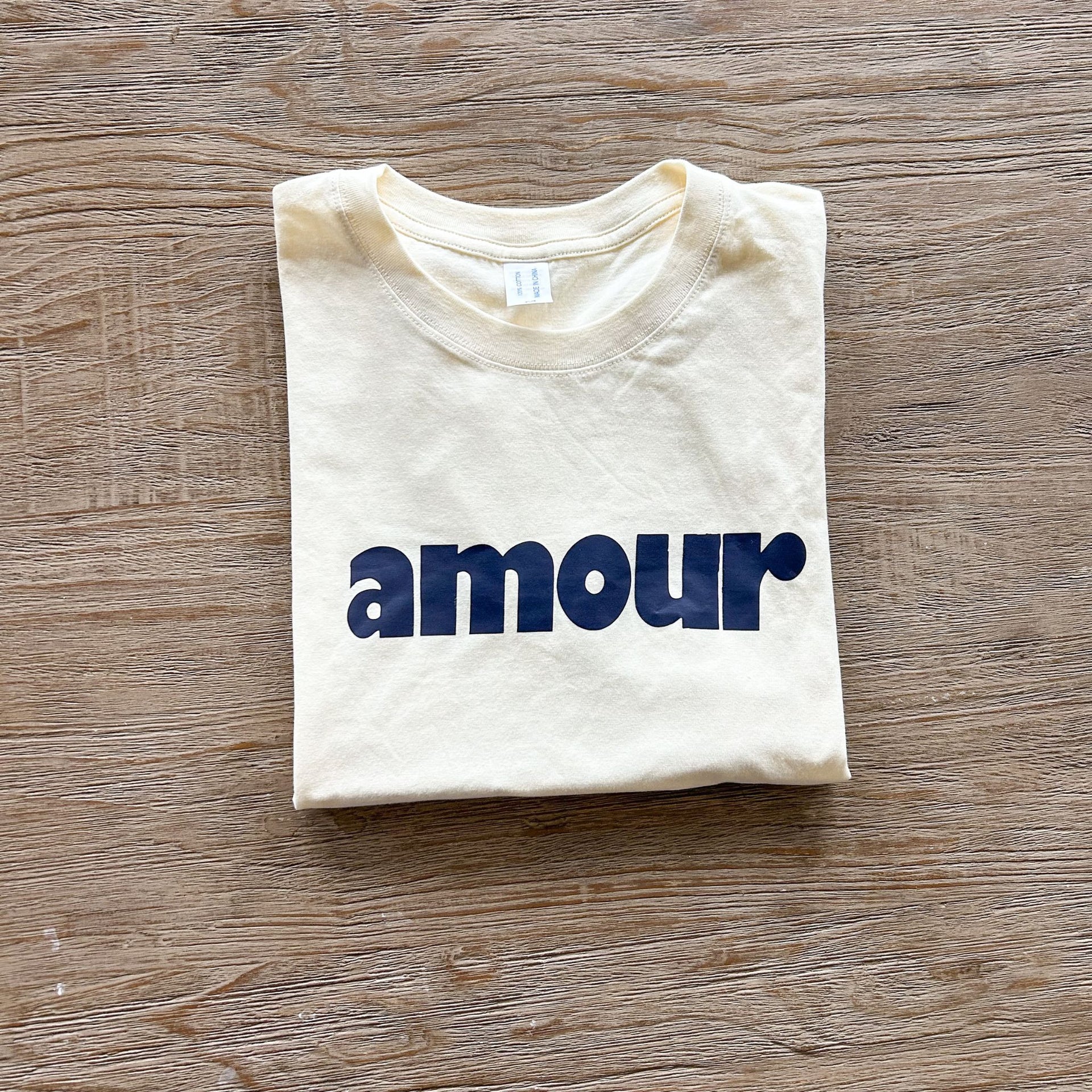 Amour T-Shirt - Apricot