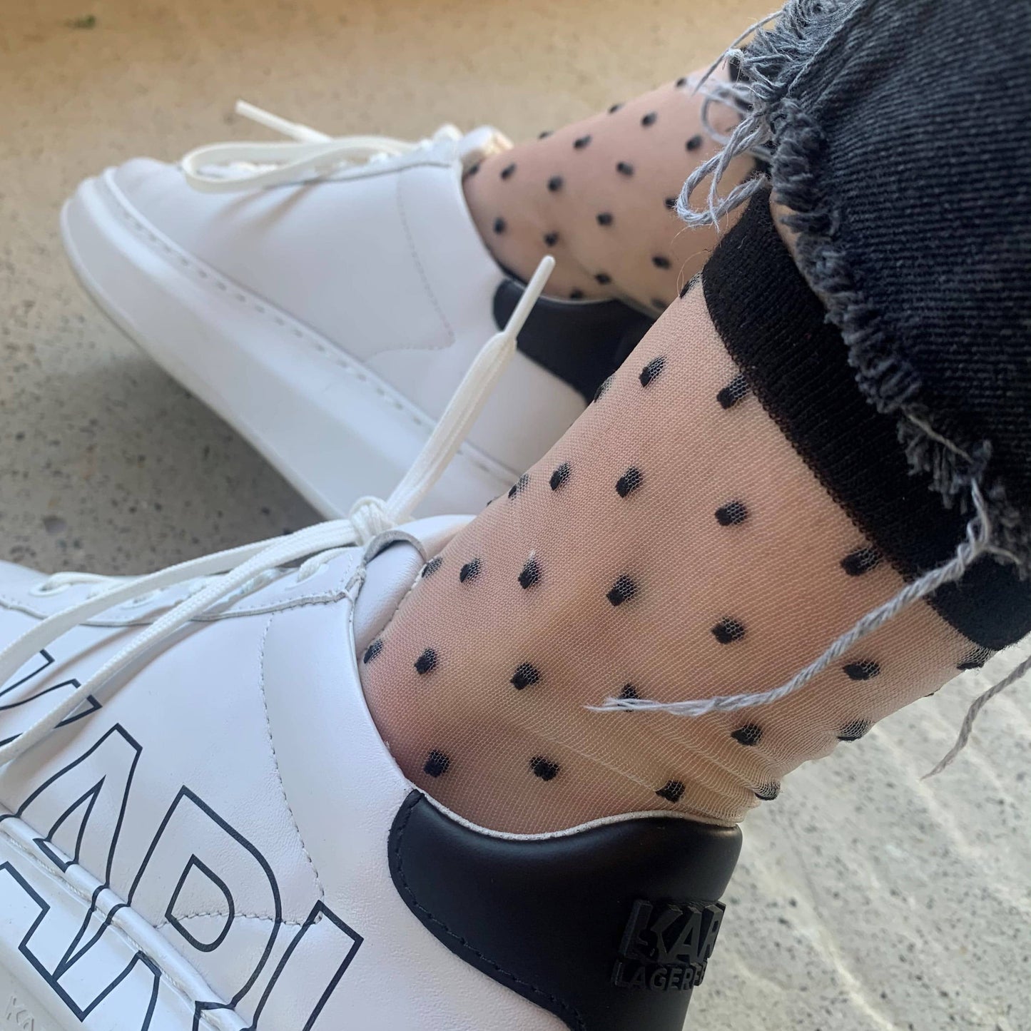 sockette  transparent plumetis socks : White