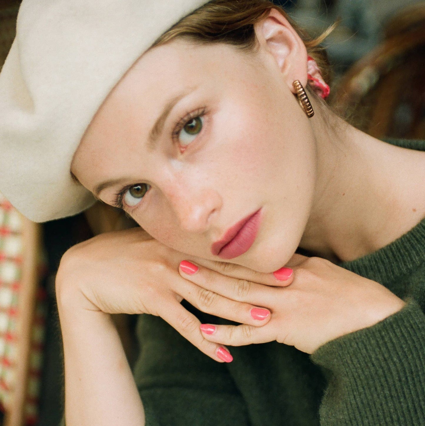 Yolaine - Camelia Red Mousse - Velvet Lipstick