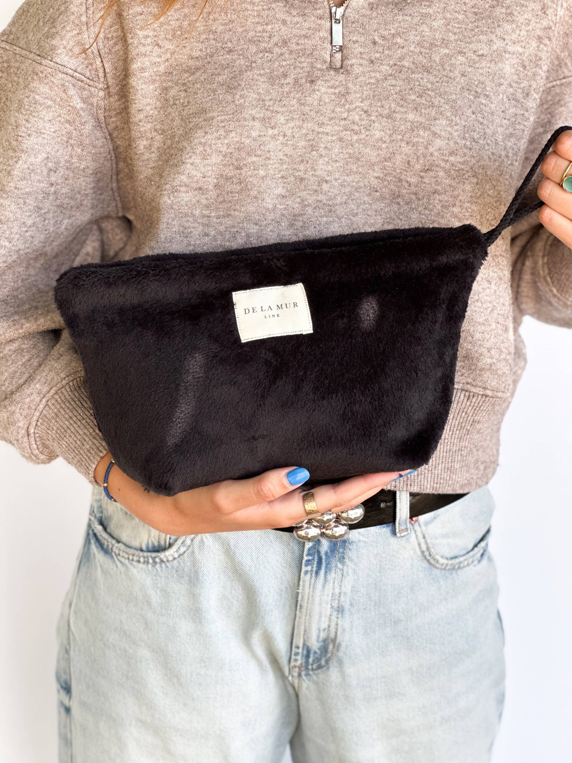DE LA MUR  Makeup Bag Noir