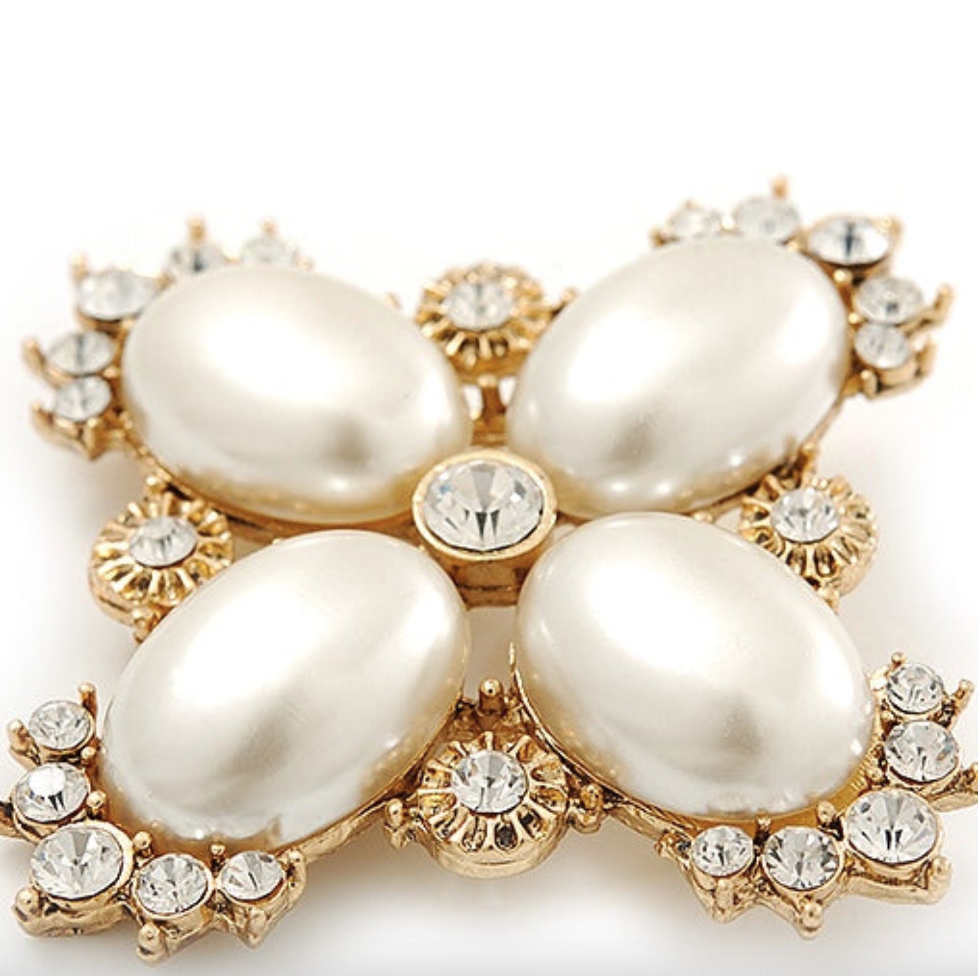 Replica of Vintage Brooch - Pearl Cross
