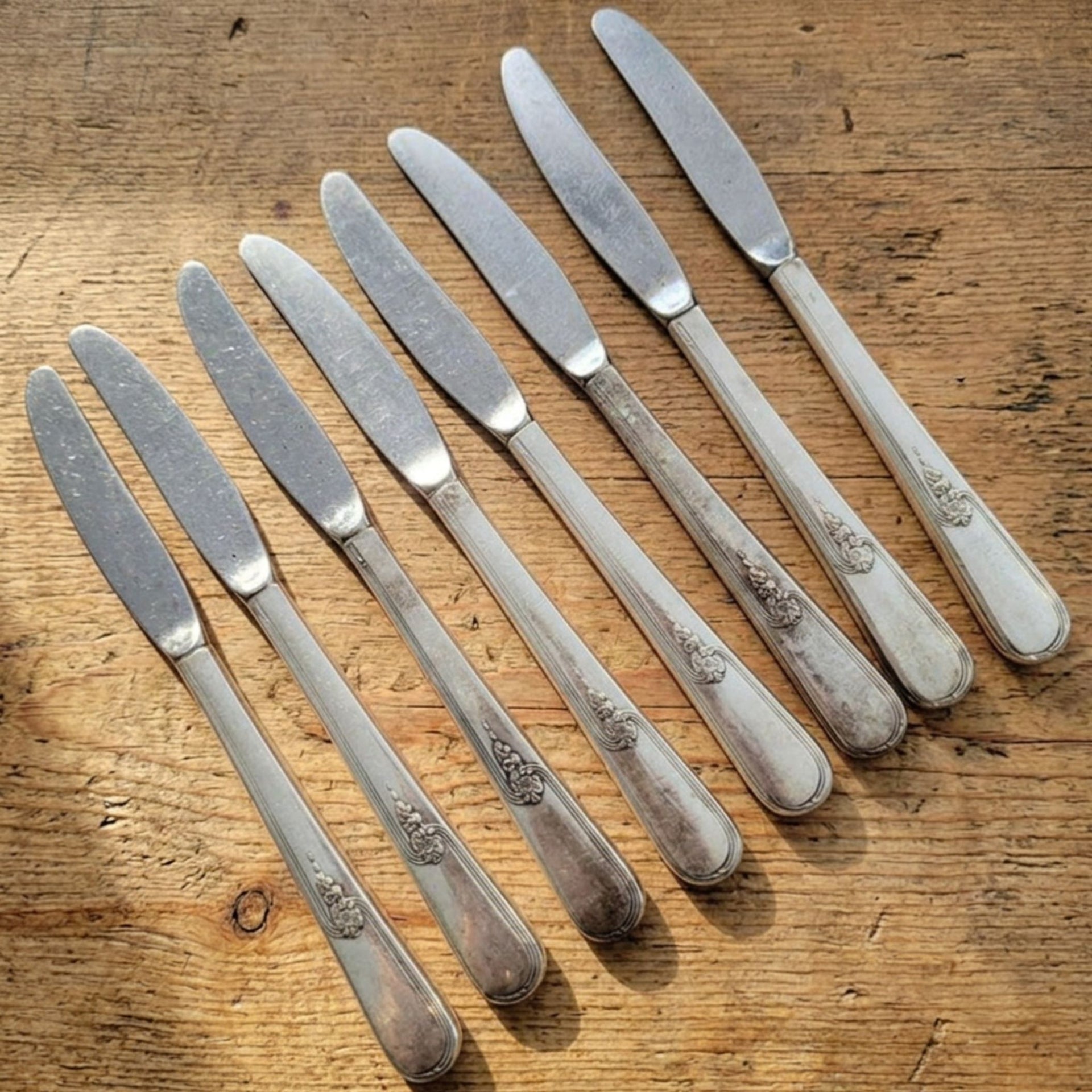 1903 American Silver Plated Knives - Set of 8