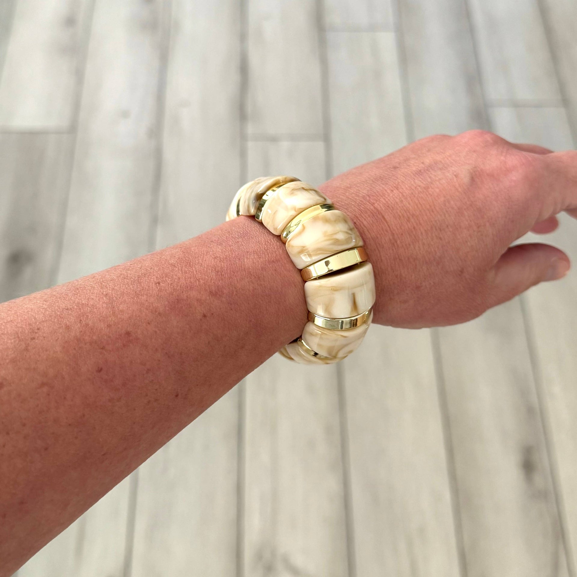 Golden Resin Moon Arc Beaded Bracelet - Ivory